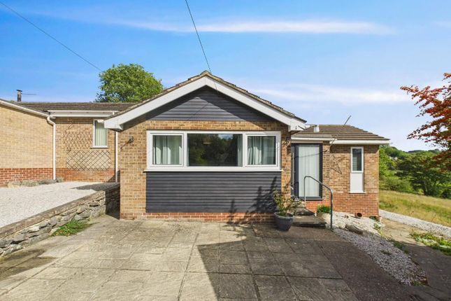 Memorial Croft, Matlock DE4 3 bed detached bungalow for sale