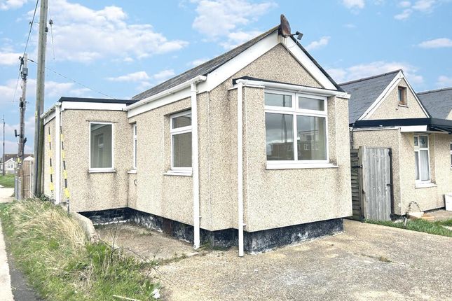 1 bedroom detached bungalow for sale