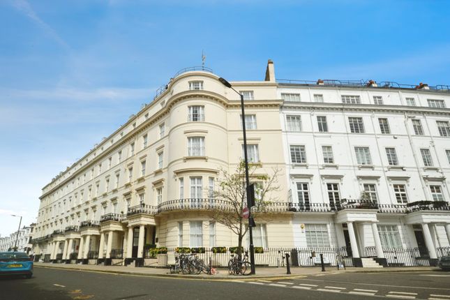 Gloucester Terrace, London, W2 1 bed apartment for sale