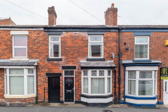 Devonshire Road, Chorley 3 bed terraced house for sale
