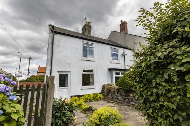Manor Road, Brimington, Chesterfield 2 bed terraced house for sale