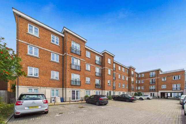 Town Centre, Eastbourne 1 bed flat for sale