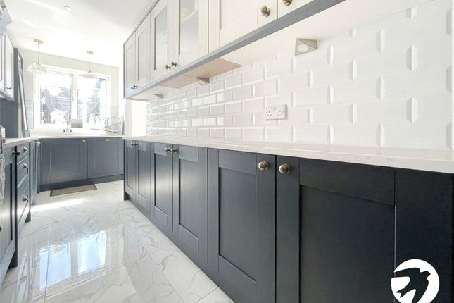 Elmfield, Rainham, Gillingham, Kent, ME8 5 bed terraced house for sale