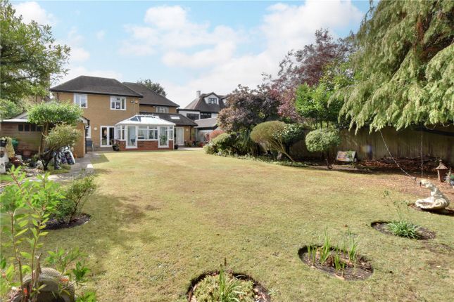 North Park, Eltham, London, SE9 5 bed detached house for sale