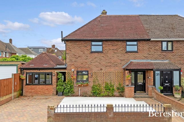 Hampden Crescent, Warley, CM14 3 bed semi