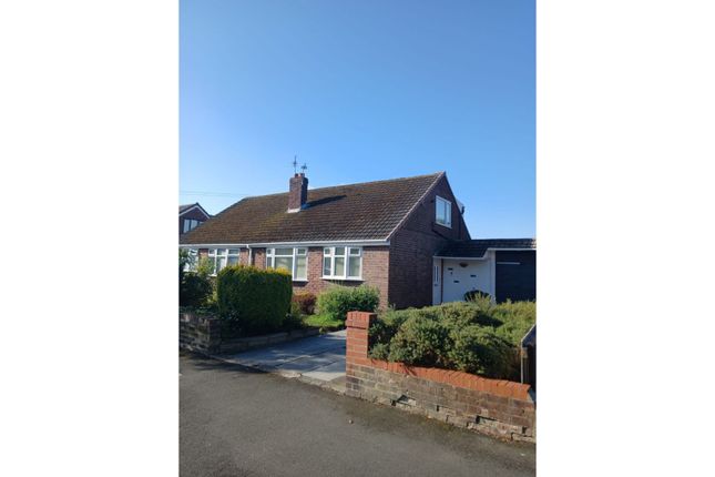 3 bedroom semi-detached bungalow for sale