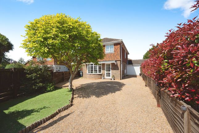 3 bedroom link detached house for sale