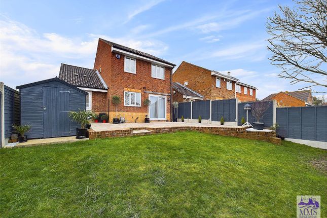Chequers Court, Strood 3 bed detached house for sale