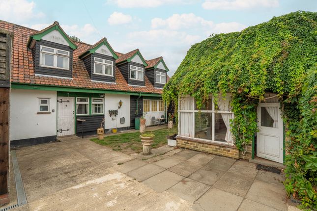 whiffins Orchard, Coopersale CM16 2 bed house for sale