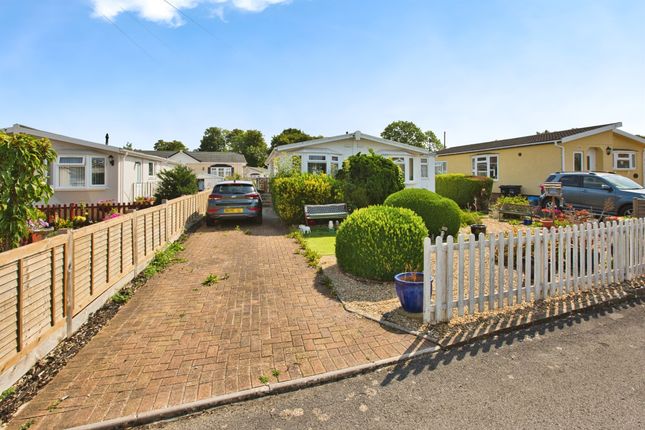2 bedroom park home for sale