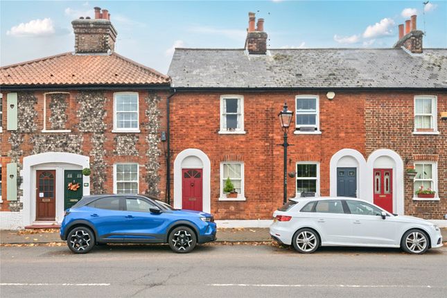 High Street, Farnborough, Orpington 2 bed terraced house for sale