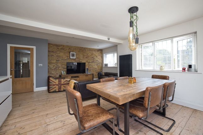 Pegwell Road, Ramsgate, Kent, CT11 4 bed bungalow for sale