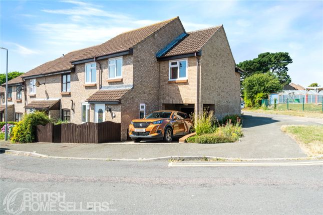 5 bedroom end of terrace house for sale