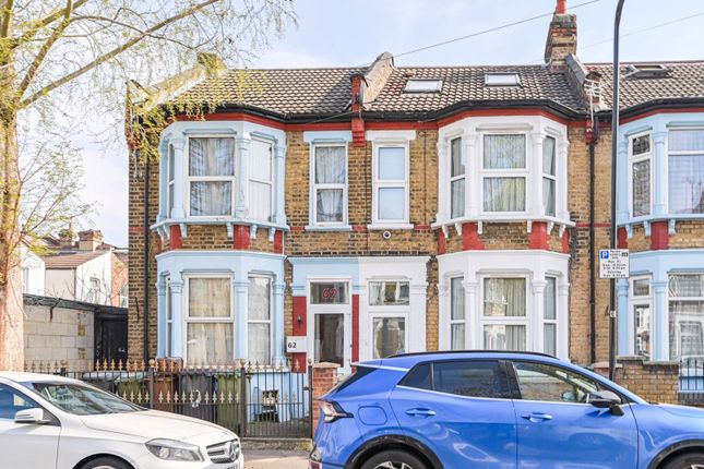 Salcombe Road, Walthamstow, London, E17 3 bed end of terrace house for sale