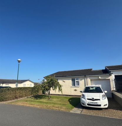 Knipe Point Drive, Osgodby, Scarborough 2 bed semi