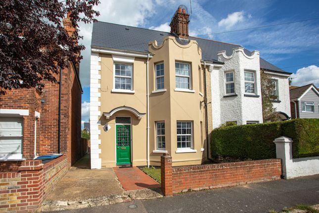 Grange Road, Deal, Kent, CT14 5 bed semi