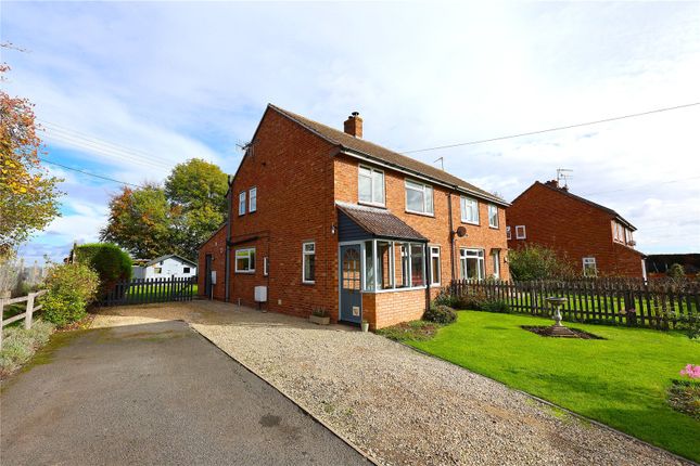 Hoopers Close, Leigh Sinton, Malvern... 3 bed semi