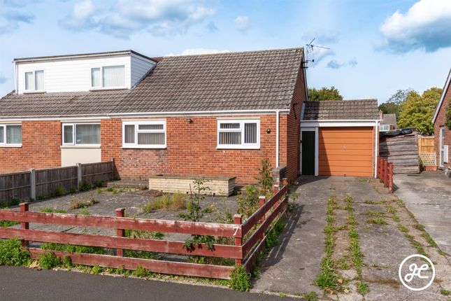 Woodland Avenue, Westonzoyland... 2 bed semi