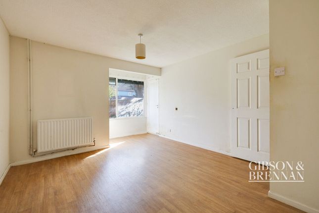 Malyons, Basildon, SS13 3 bed terraced house for sale