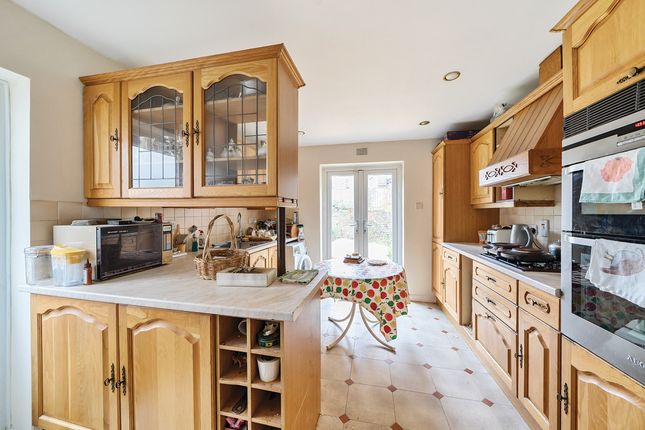 5 bedroom apartment for sale