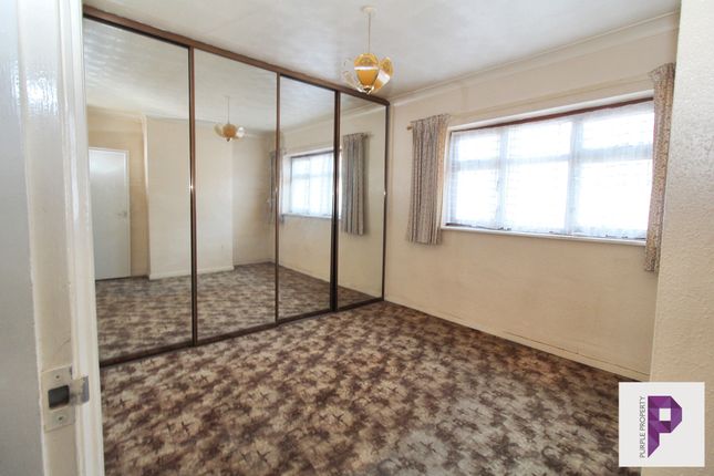 Edinburgh Road, Chatham, Kent, ME4 2 bed terraced house for sale