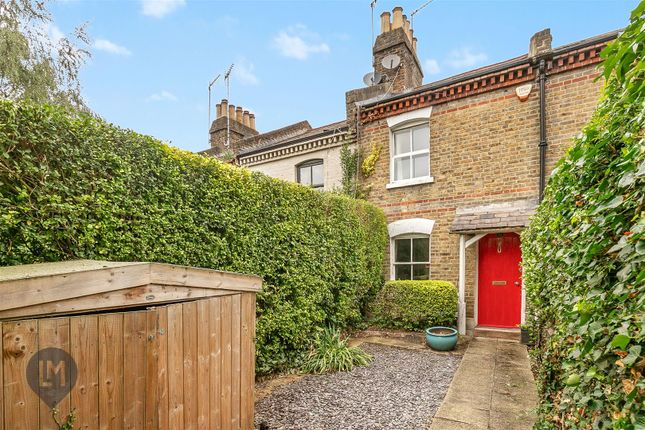 Medfield Street, London 2 bed house for sale