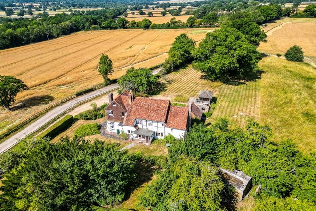 4 bed detached house