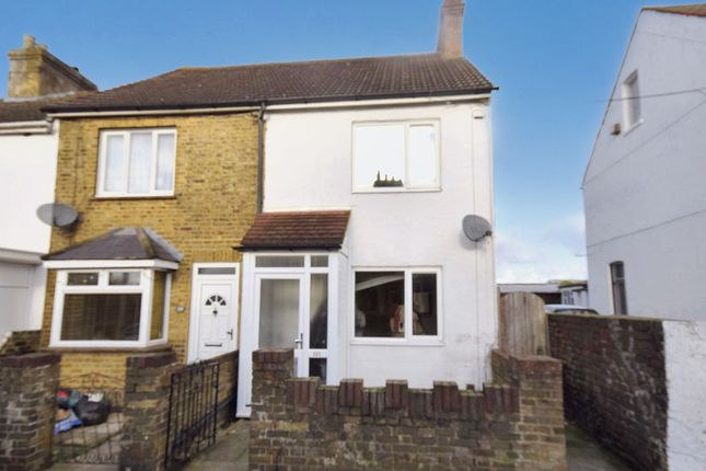 Shortlands Road, Sittingbourne ME10 3 bed end of terrace house for sale