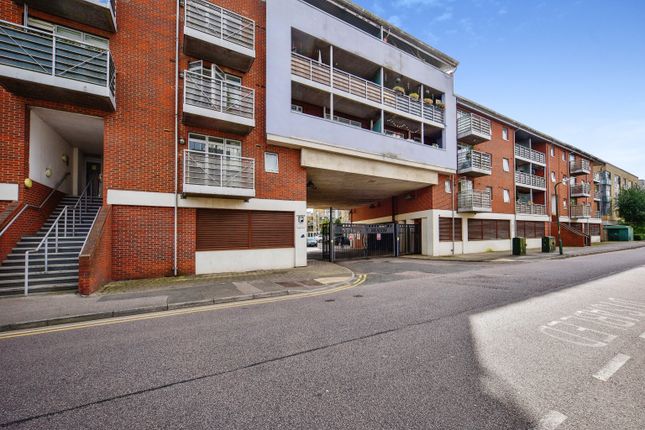 1 bed flat
