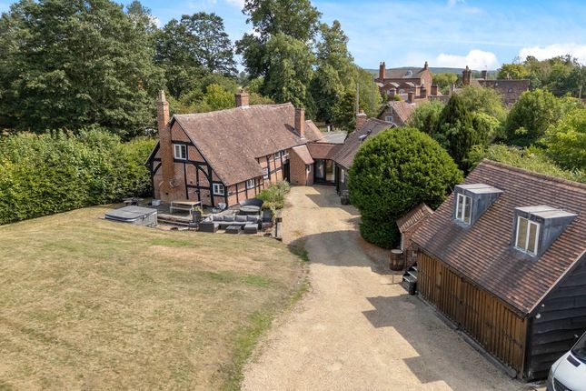 Sambourne Lane, Coughton, B49 5 bed detached house for sale