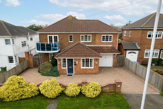 Wear Bay Road, Folkestone CT19 5 bed detached house for sale