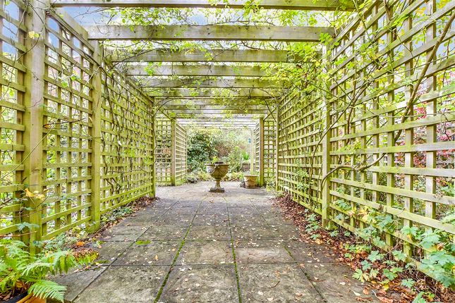 Shoreham Lane, St Michaels... 4 bed detached house for sale