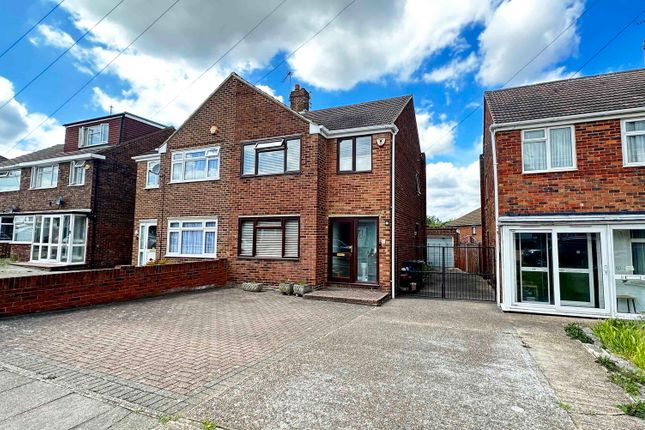 Patterdale Road, Dartford DA2 3 bed semi