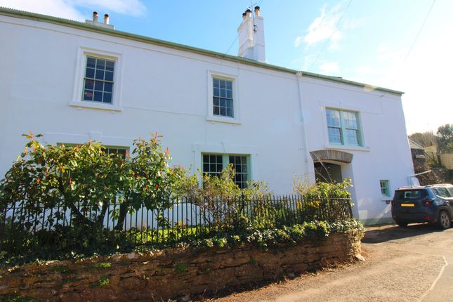 3 bedroom maisonette for sale