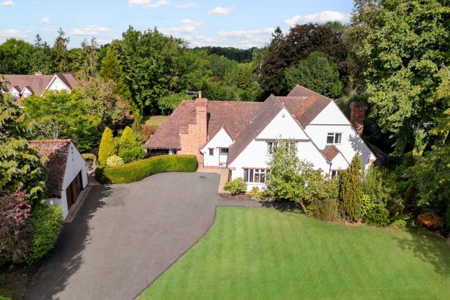 6 bedroom detached house for sale