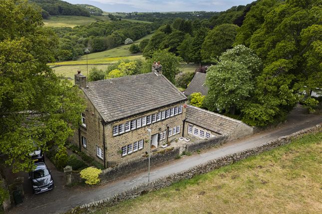 Lamb Hall Road, Huddersfield HD3 5 bed detached house for sale