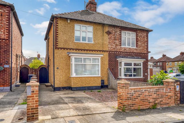 2 bedroom semi-detached house for sale