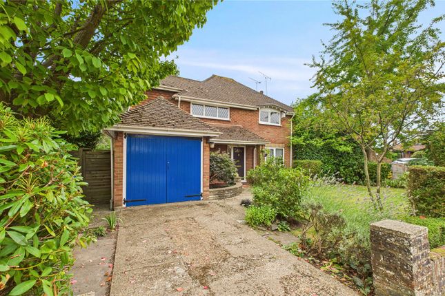 Old Malt Way, Surrey GU21 3 bed detached house for sale