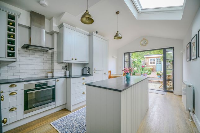 Berkhamsted HP4 Character property for sale