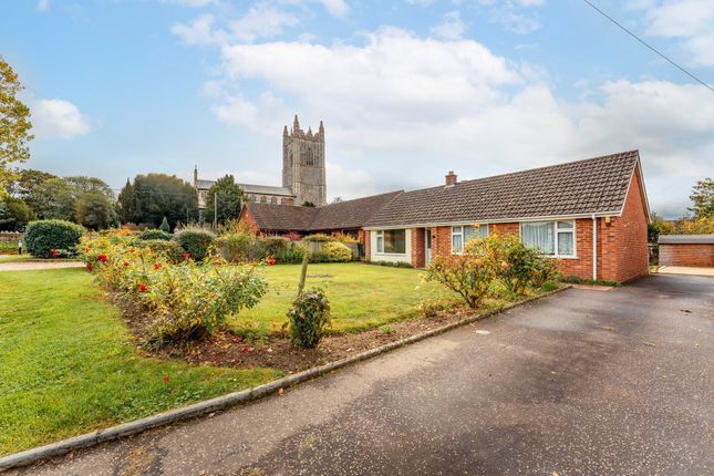 Church Close, Harleston IP20 3 bed detached bungalow for sale