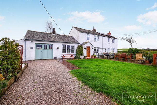 4 bed detached house