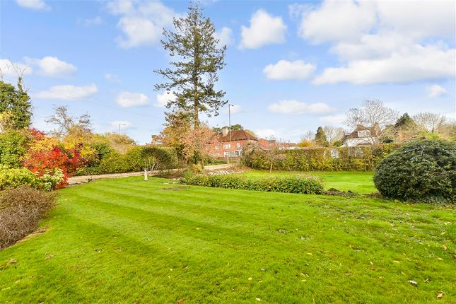 Dovers Green Road, Reigate, Surrey 4 bed detached house for sale