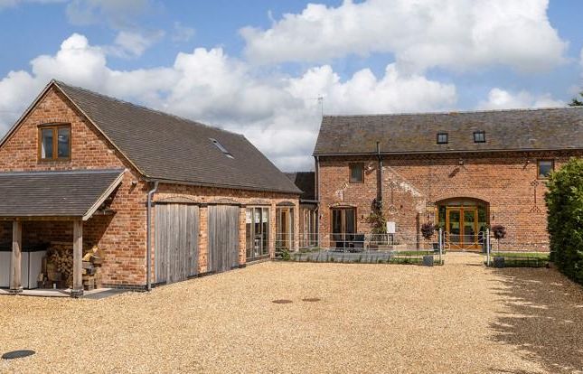 6 bed barn conversion