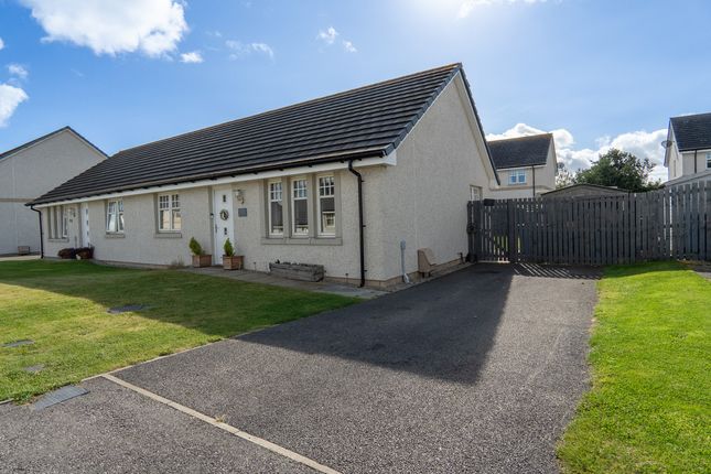 2 bedroom semi-detached bungalow for sale