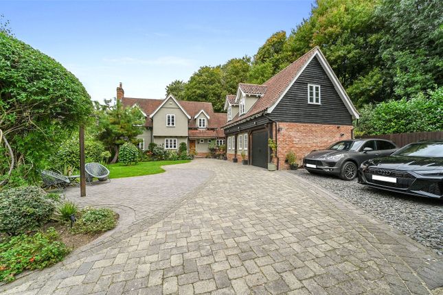 Park Lane, Harlow, Essex, CM20 5 bed detached house for sale
