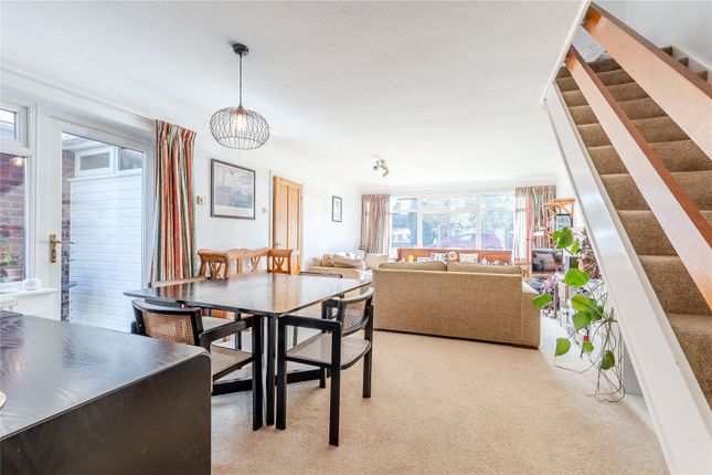 Plantation Avenue, Shadwell, Leeds 3 bed link detached house for sale