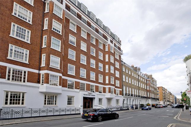 Princess Court, Bryanston Place... 2 bed apartment for sale