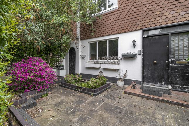 Townshend Road, London, NW8 3 bed terraced house for sale