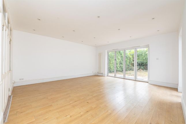 Burnell Road, Sutton 2 bed maisonette for sale