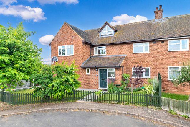 5 bedroom semi-detached house for sale